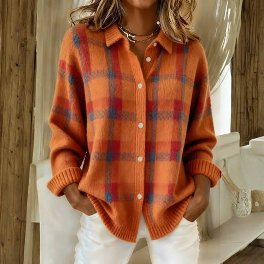 Cardigan à Carreaux Doux – Style Rétro et Confortable